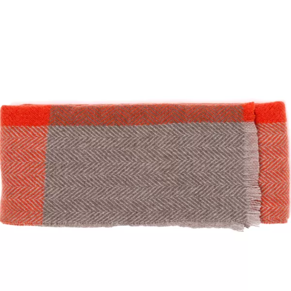 Fedeli Exclusively For Michael Jondral: "Open Spina" Scarf Made From Pure Sco