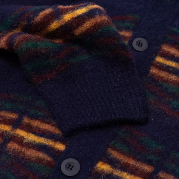 Howlin ' Cardigan "Out Of This World" In Scottish Wool