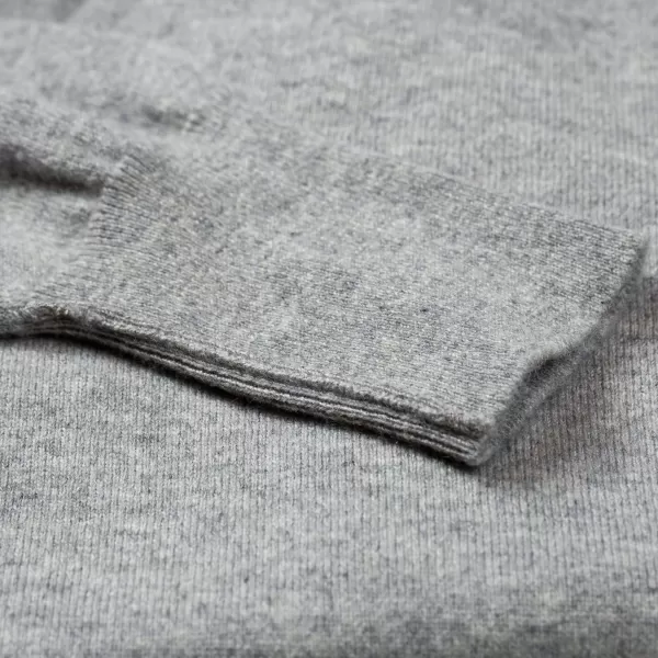 William Lockie Jumper "Oxton Vee" Made From Fine Scottish 1 Ply Cashmere