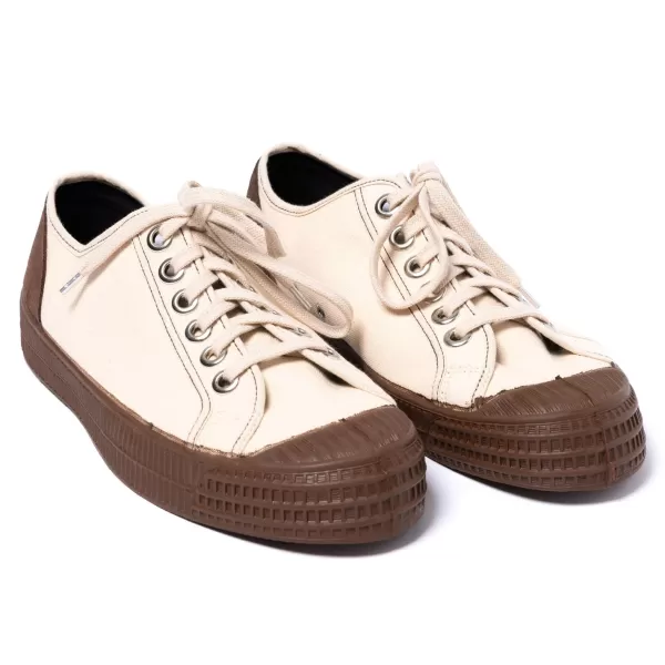 Specials X MJ Novesta X Mj: Natural "Star Master Bicolor" Sneakers