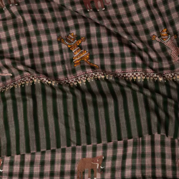 Yaser Shaw Scarf "Bareilly" Made Of Finest Hand Embroidered Pashmina Cashmere - P