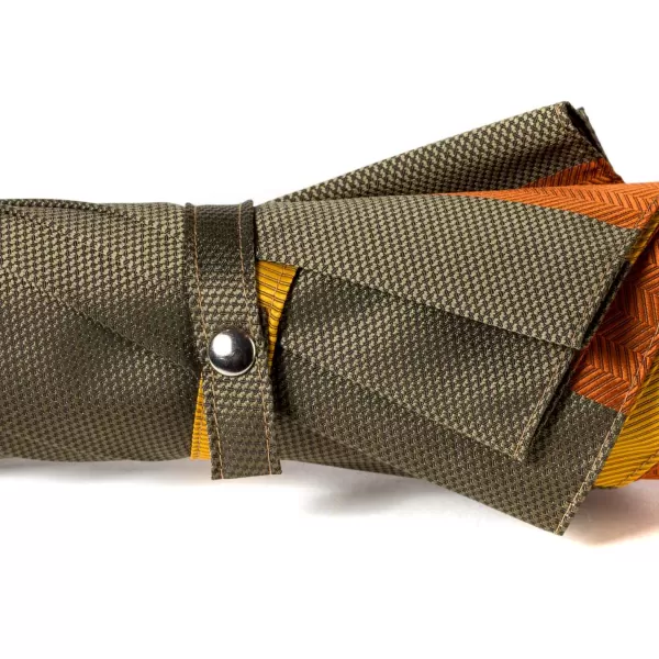 Maglia Sit-Down Umbrella Made Of Massive Wood And Fabric With Multicolored Stripes