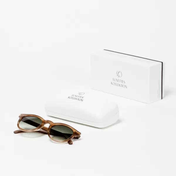 Lunettes Kollektion Sunglasses In Olive Amber "Noblesse Oblige"